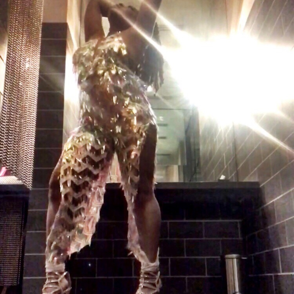 💎Iridescent Sequin Jumpsuit💎 - Picture 4 of 7
